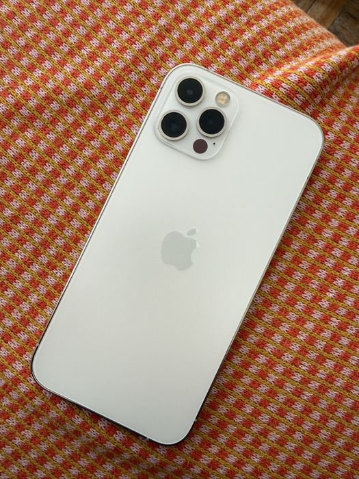 Iphone 12 pro uszkodzony