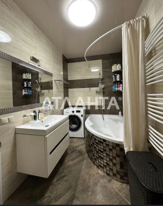 Продаж 2 поверхового будинку