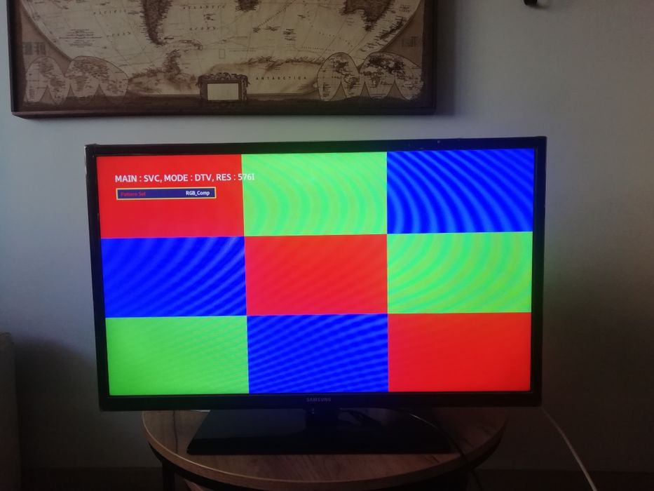 Tv Samsung 32" model UE32H4003
