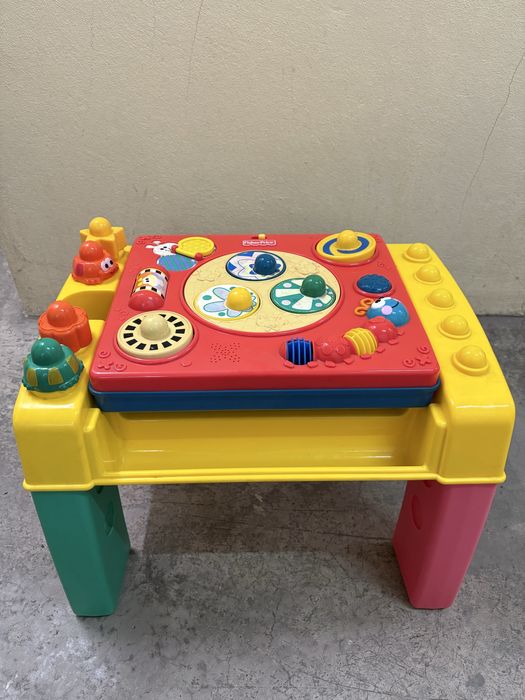 Mesa atividades bebé