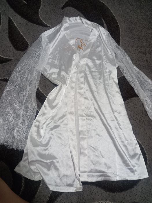 Атласний халатик для нареченої