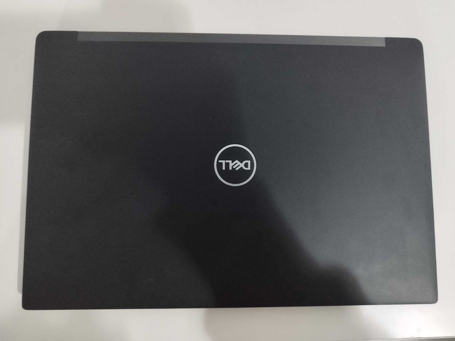 Dell Latitude  - Full HD  - Intel i5 - RAM 8GB - Compacto e Rápido