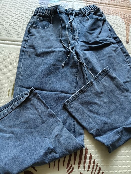 Продам джинси жіночі