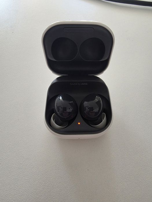 Продам Samsung galaxy buds 2