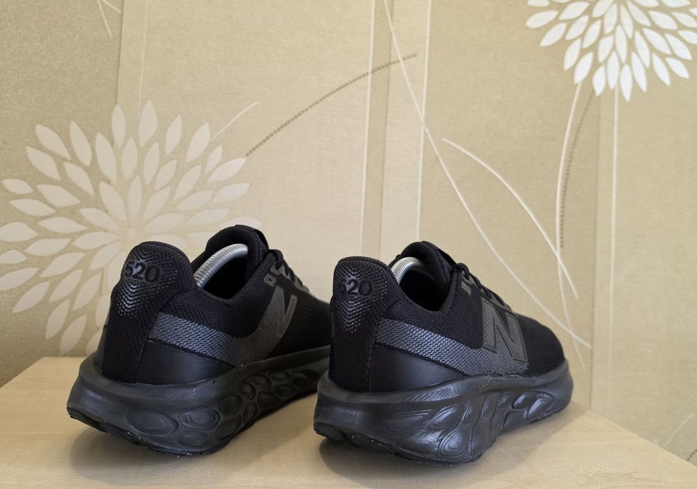 Чоловічі кросівки New Balance 520 v9 оригінал розмір 45