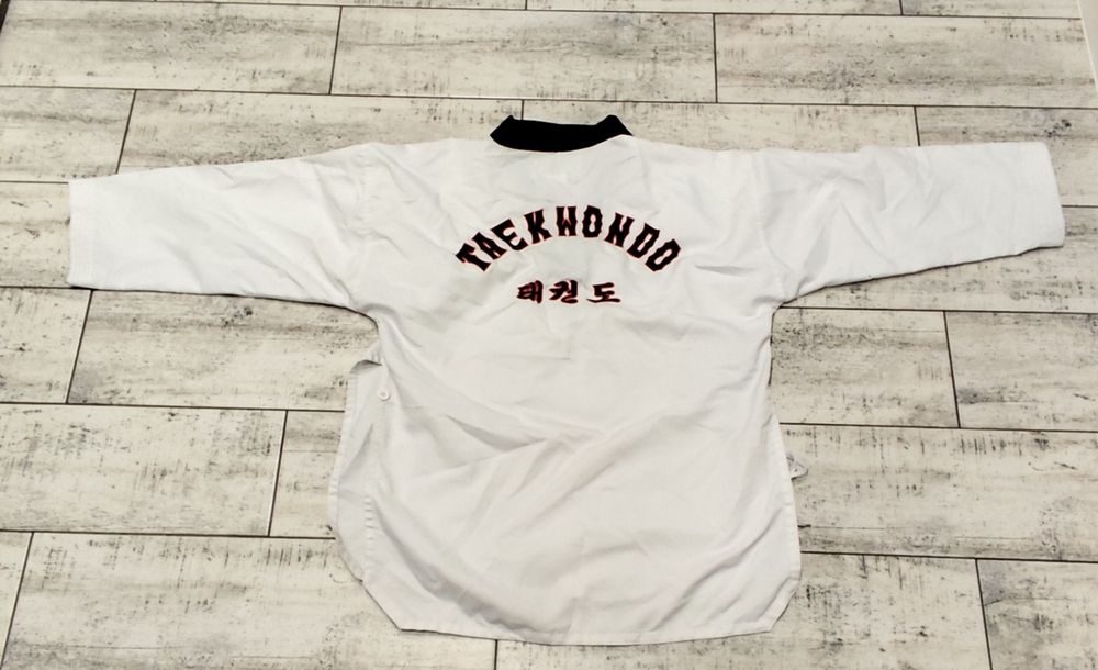 Форма (Добок) та Обладнання Тхеквондо 12-13 років + 9-10 років (ОПИС)