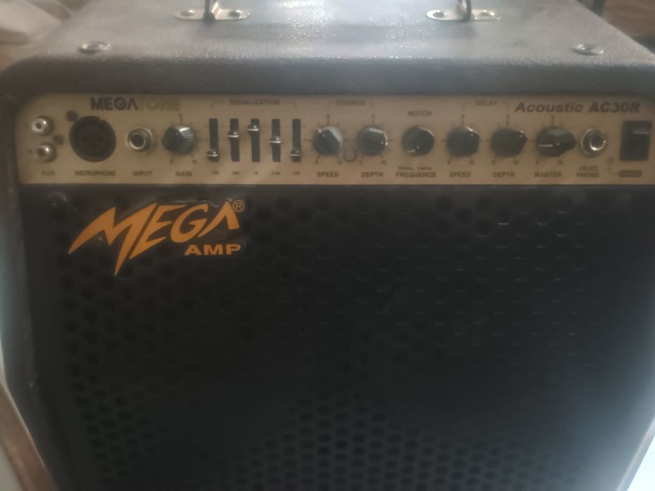 Wzmacniacz akustyczny mega amp AC30R