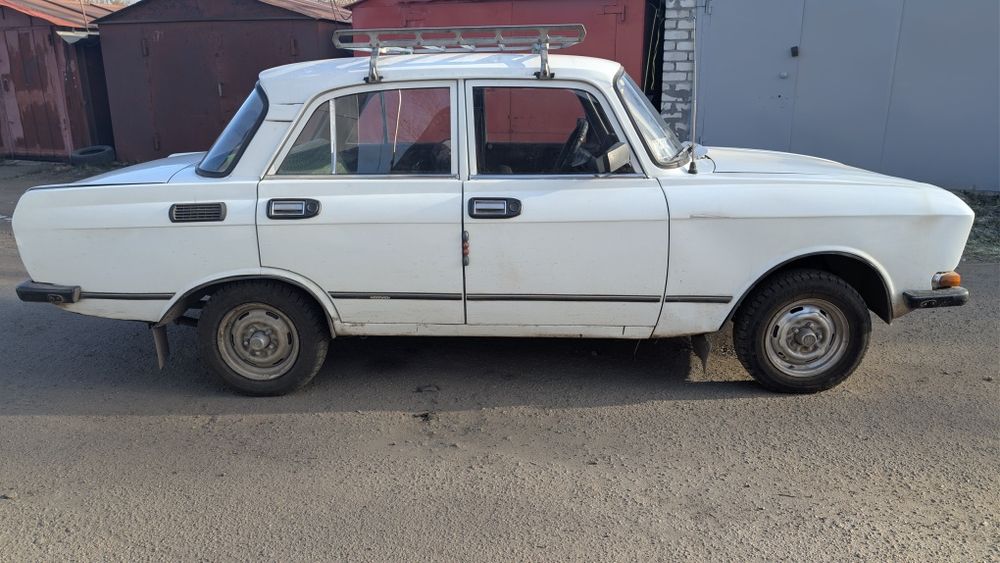 Москвич АЗЛК 2140