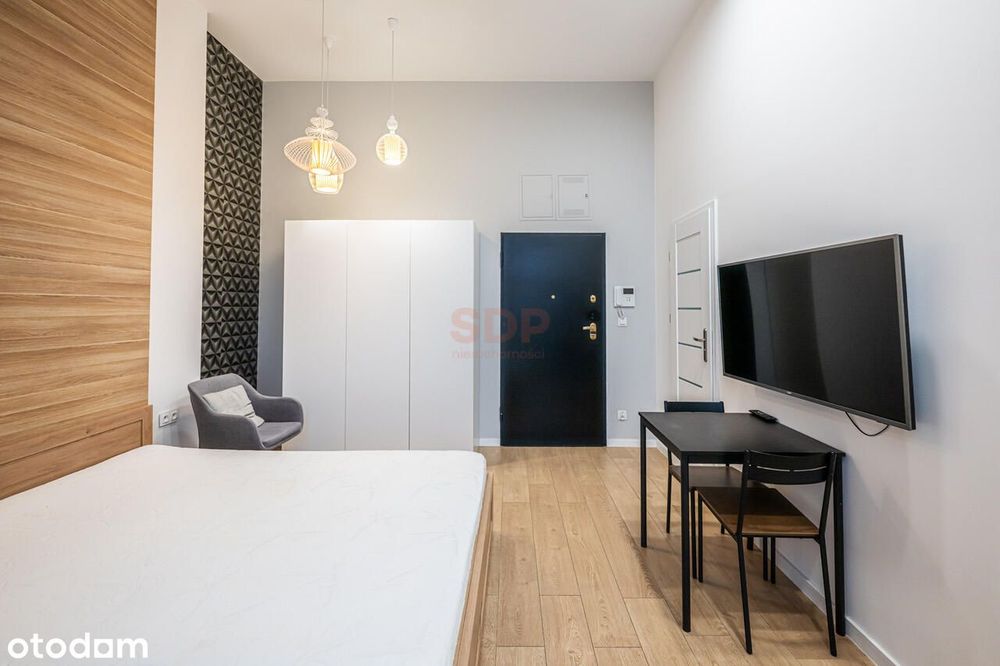 Studio 26 m² w sercu Wrocławia – Bulwar Staromiejski