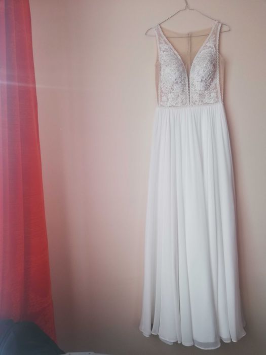 Suknia ślubna, ecru, muślin