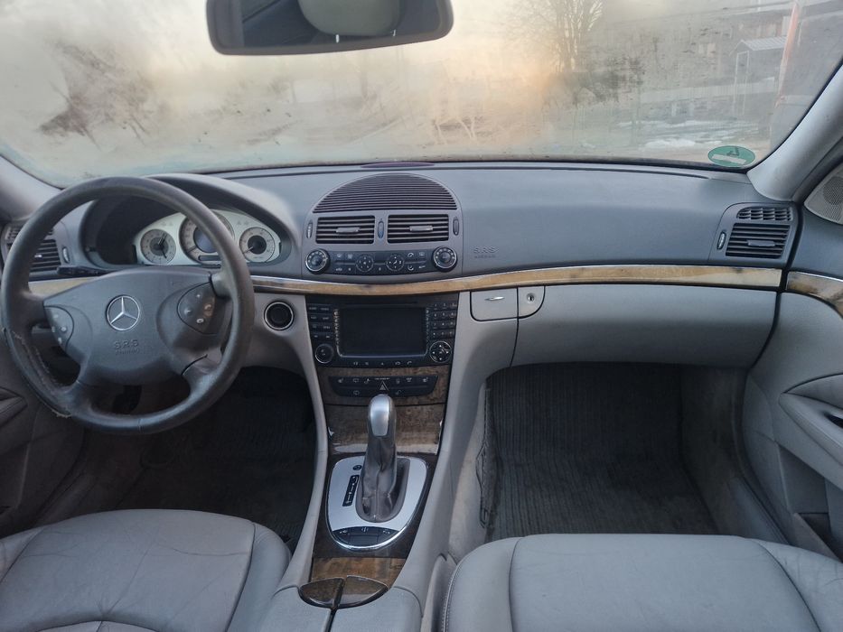 Mercedes Benz w211 3.2