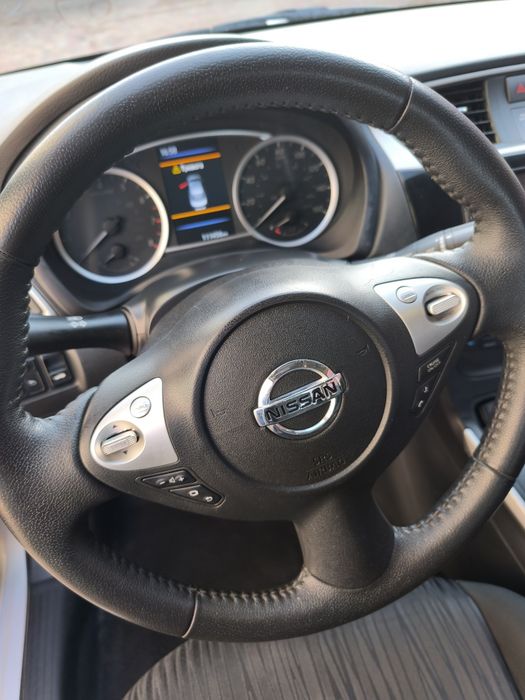 Автомобіль Нісан Сентра