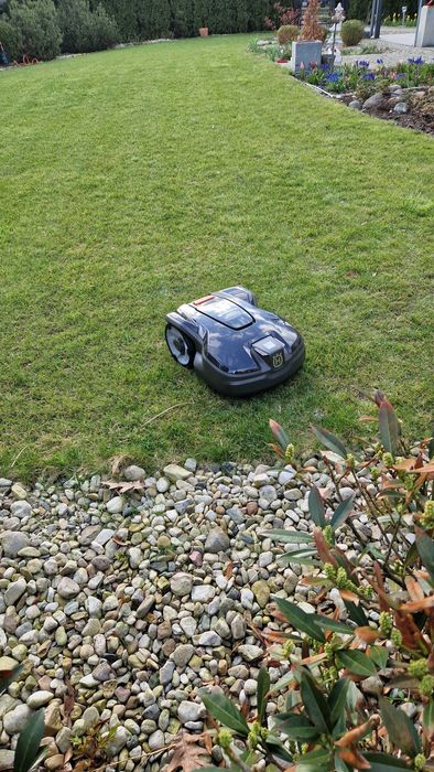 Sprzedaż/Montaż/Serwis robotów koszących Husqvarna Cedrus Sunseeker Gardena
