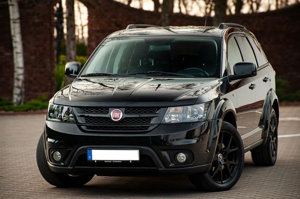 Fiat Freemont BLACK CODE*2.0MultiJet*170*Navi*7os.*Serwis*De*100Tyś/km*
