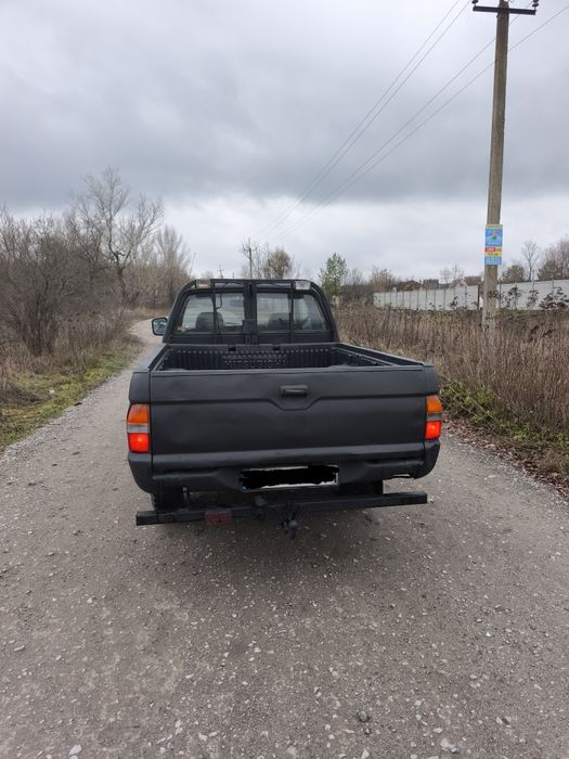 Продам пикап l200