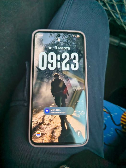 Продам Samsung S24Fe