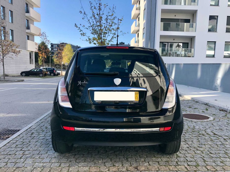 Lancia - Modelo Ypsilon