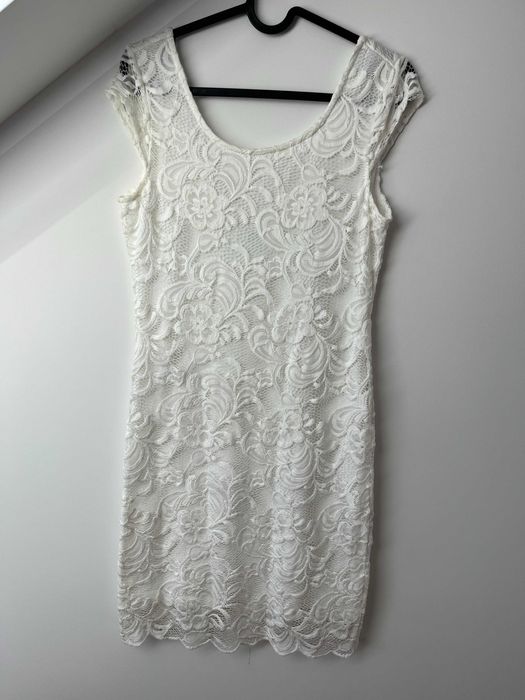 Sukienka na lato H&M biała rozmiar M Koronkowa wieczór panieński