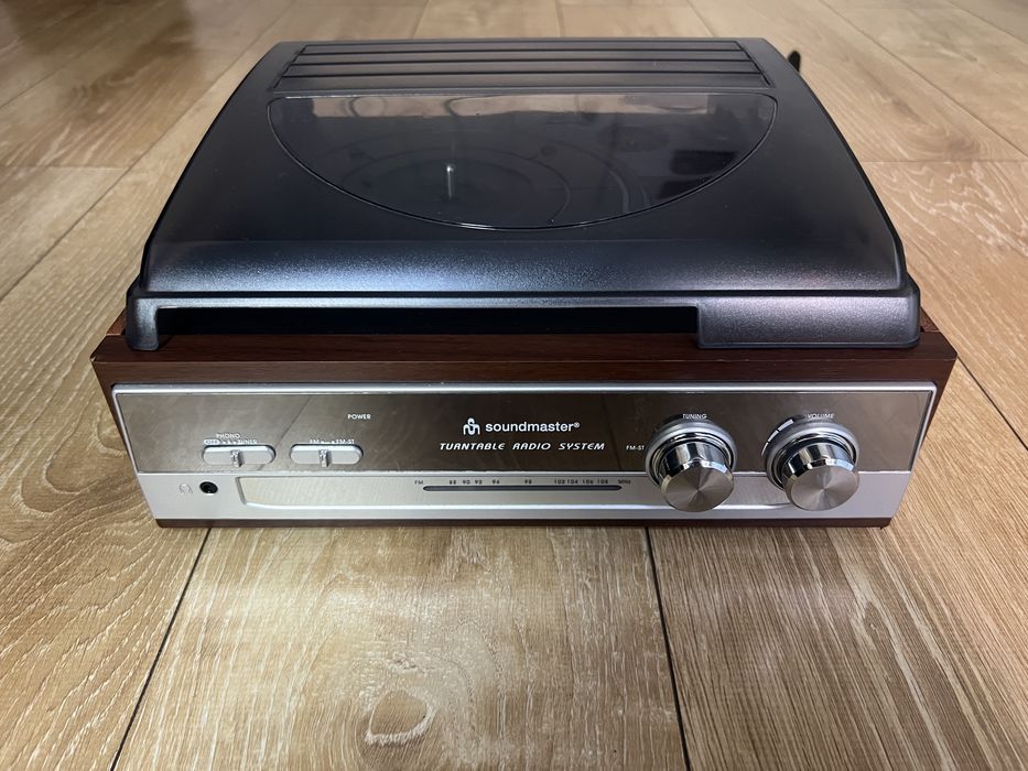 Gramofon SOUNDMASTER PL186H