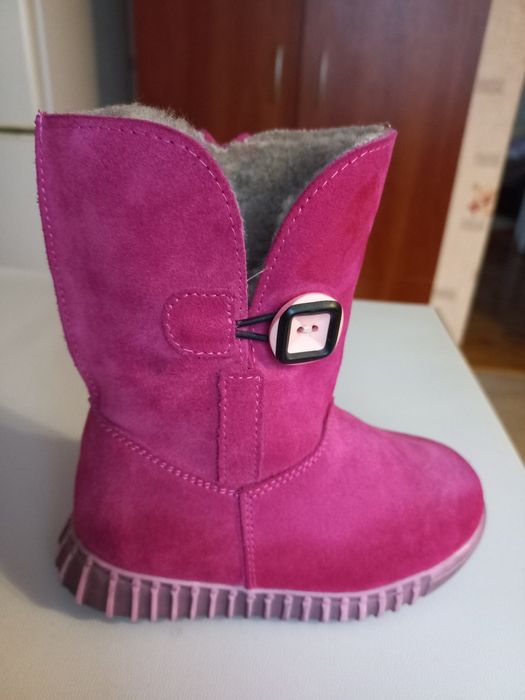 Нові уггі замшеві р.26 Bistfor