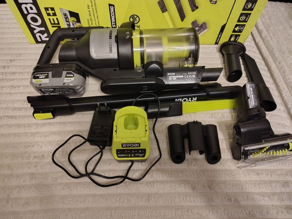 Odkurzacz ryobi 18v  prawie jak nowy , gwarancja