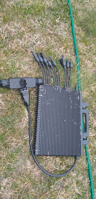 Mikroinwerter hoymiles 1800 W