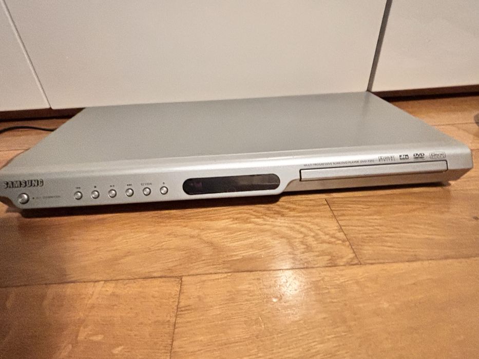 Leitor DVD Samsung - Modelo: DVD-P355