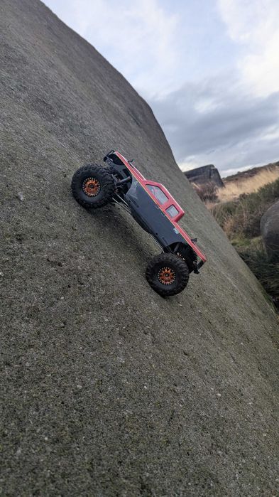 Axial Scx10 pro Crawler