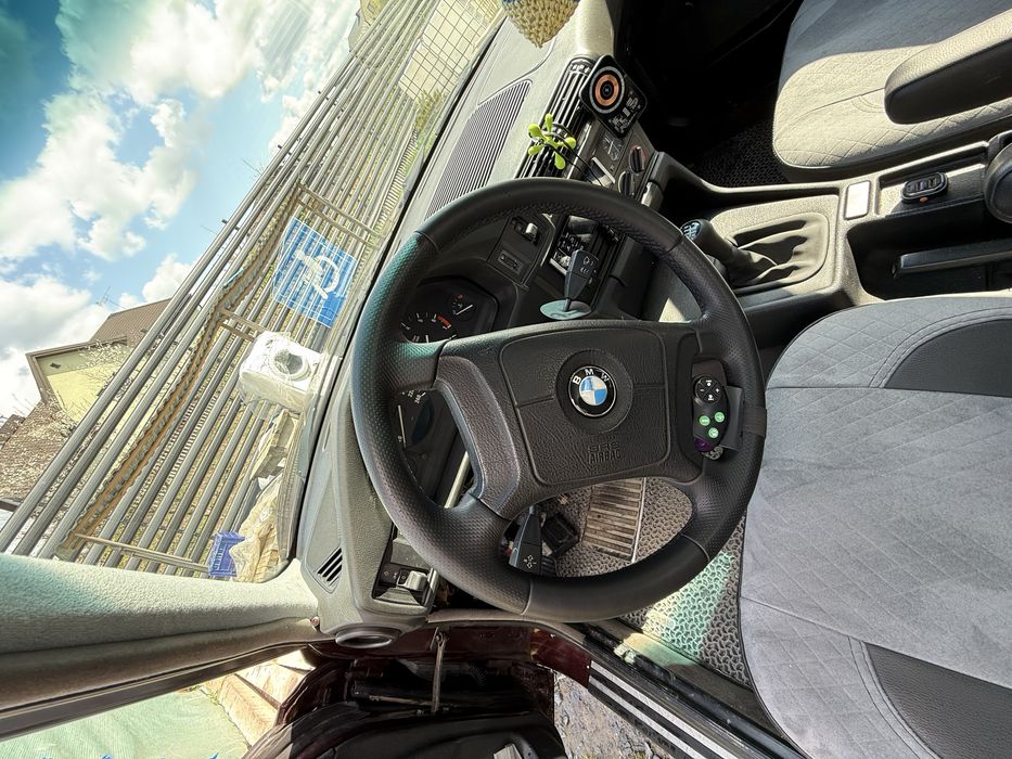 BMW Продам авто е 34