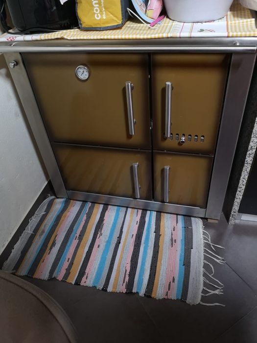 Vendo fogão a lenha