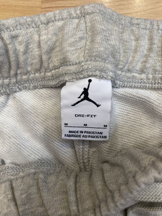 Штаны Jordan размер м оригинал