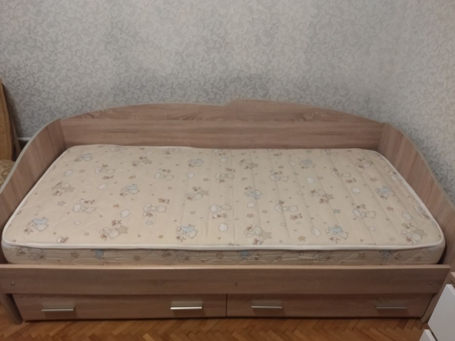Ліжко 90*200 та ортопедичний матрац