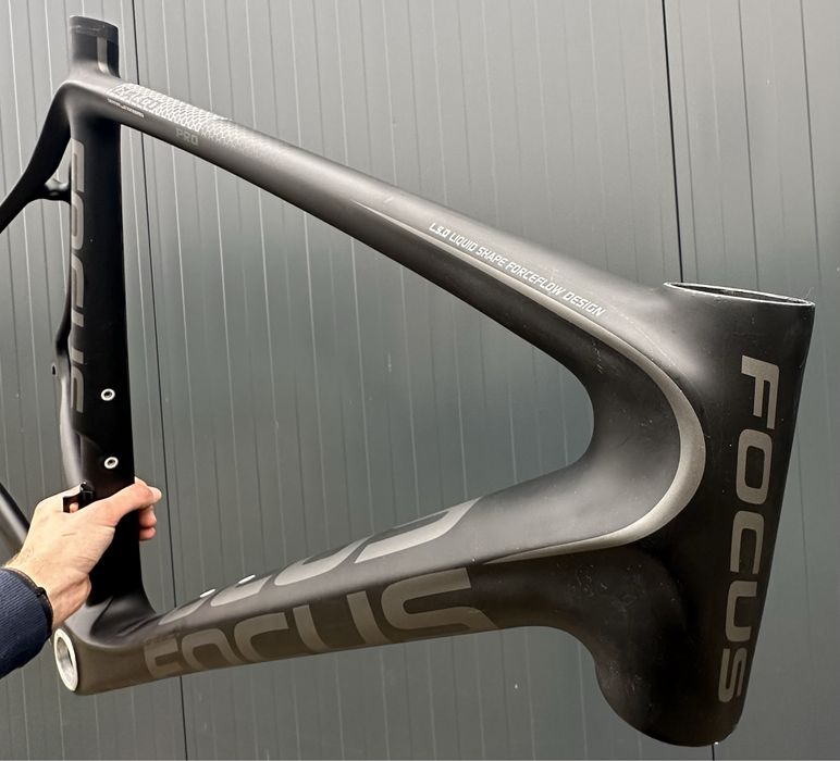 Rama Frameset Focus Izalco Pro Rozm.56 karbon NOWA Poznań Junikowo • OLX.pl