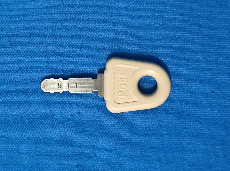 Телефон дисковый TAp 612 GbAnz-3,редкий винтажный