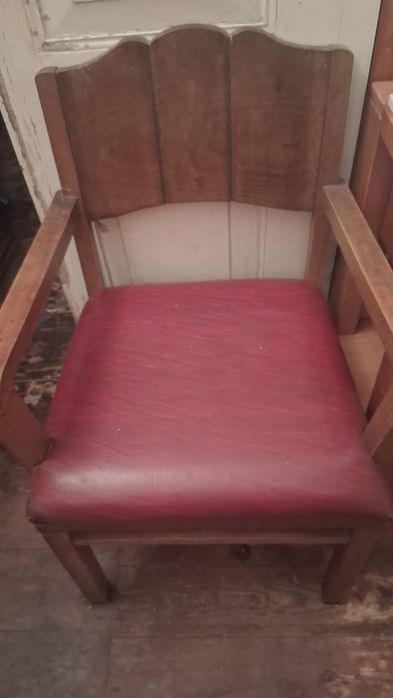 Cadeirão de braços