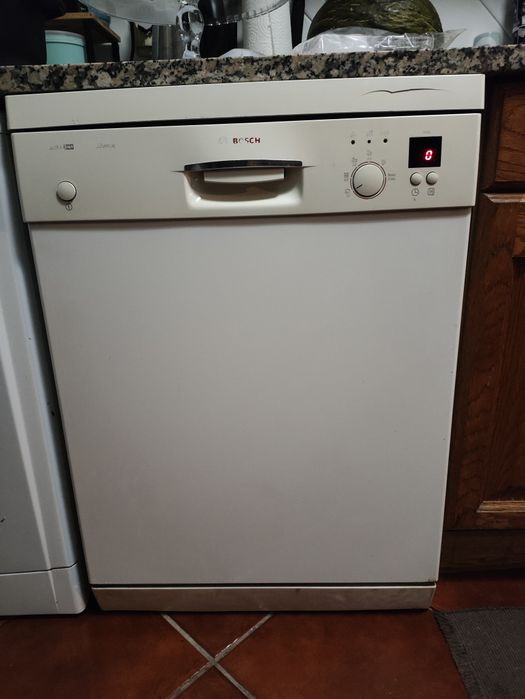 Máquina de lavar loiça Bosh