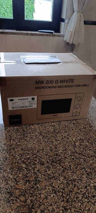 Micro-ondas Teka MW 200G 230V com Grill - NOVO