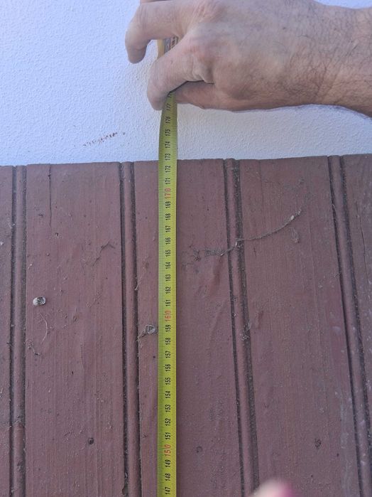 Portas de madeira antigas zona oeste