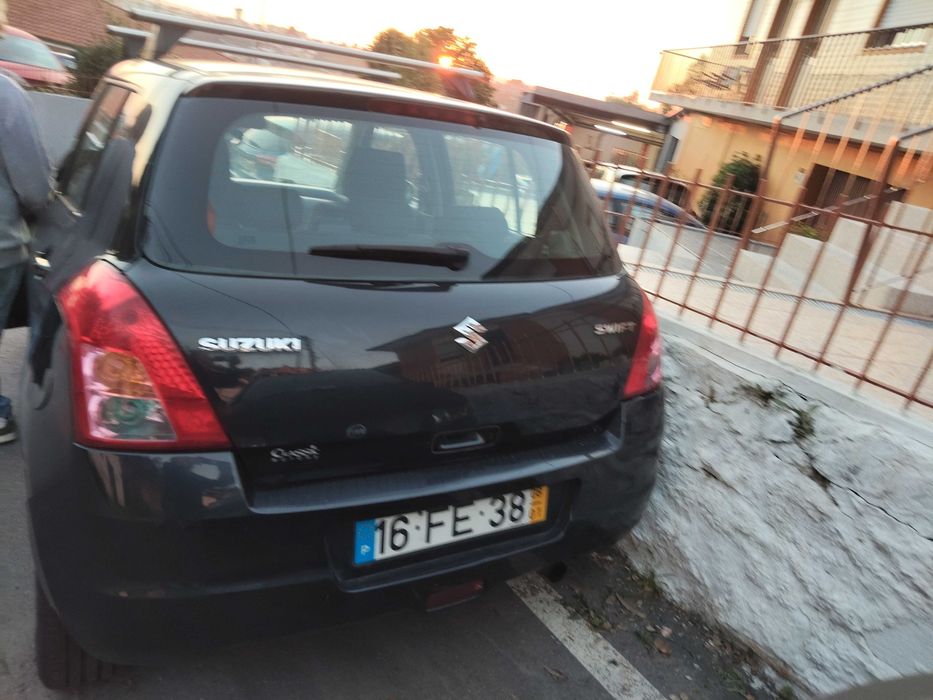 Suzuki Swift para despachar