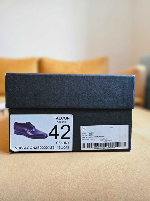 Buty garniturowe vistula rozm. 42 skóra