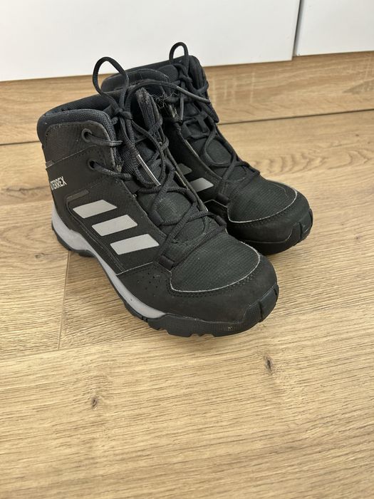 Ботинки adidas terrex