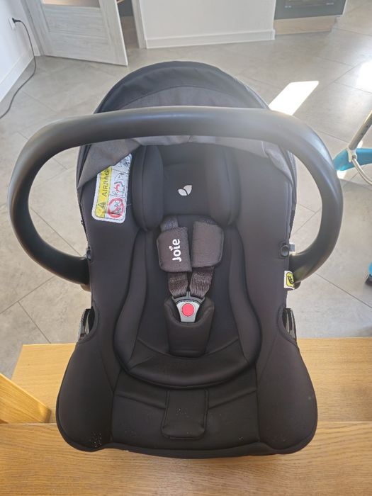 Nosidło i baza formy Joie ISOFIX