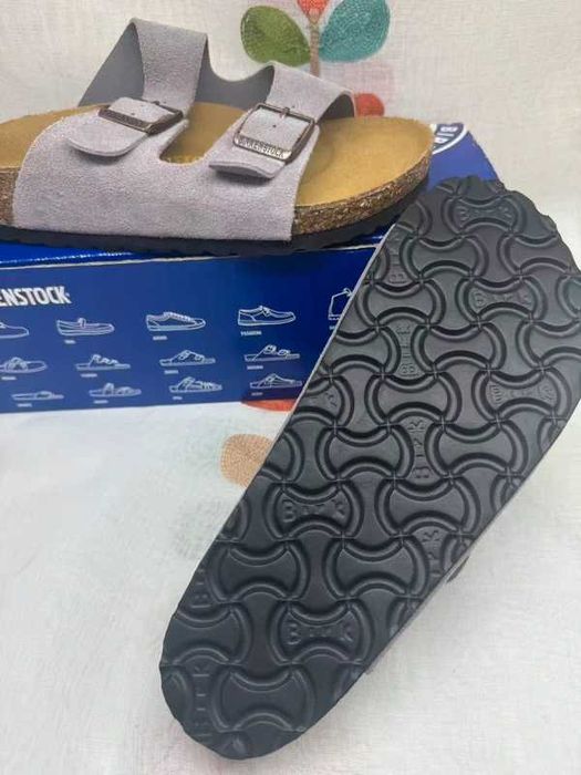 Klapki Birkenstock_Arizona_Suede_Desert_Dust_Gray_Regular R.39