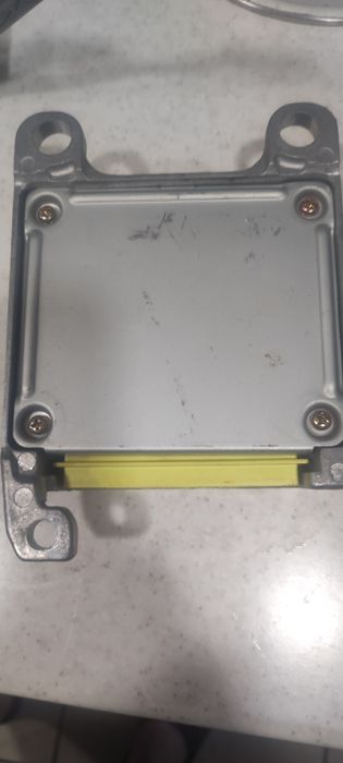 Блок управления airbag Toyota 891170-42090  2