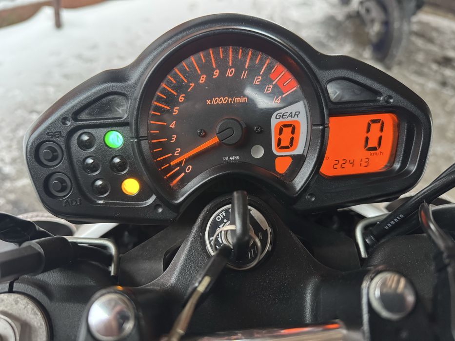 Сузуки Гладиус Suzuki Gladius 400 ABS