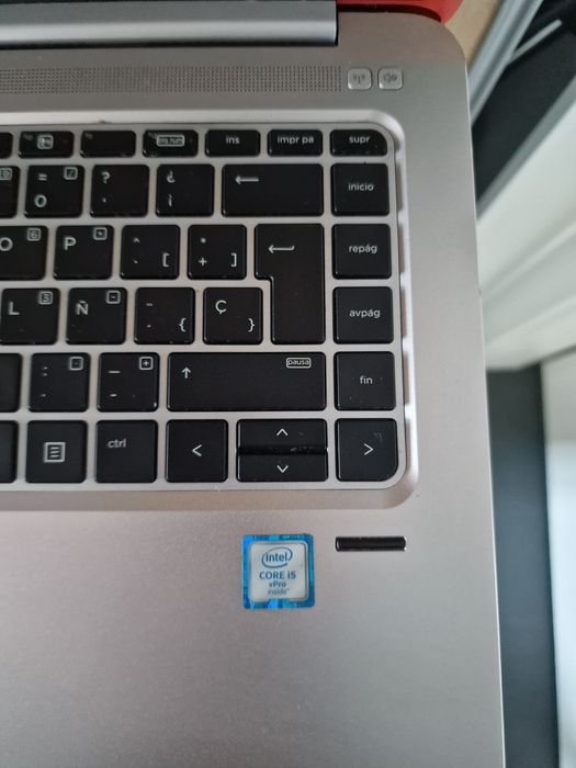 Hp fólio 1040 g3 intel core i5 6 gen em bom estado