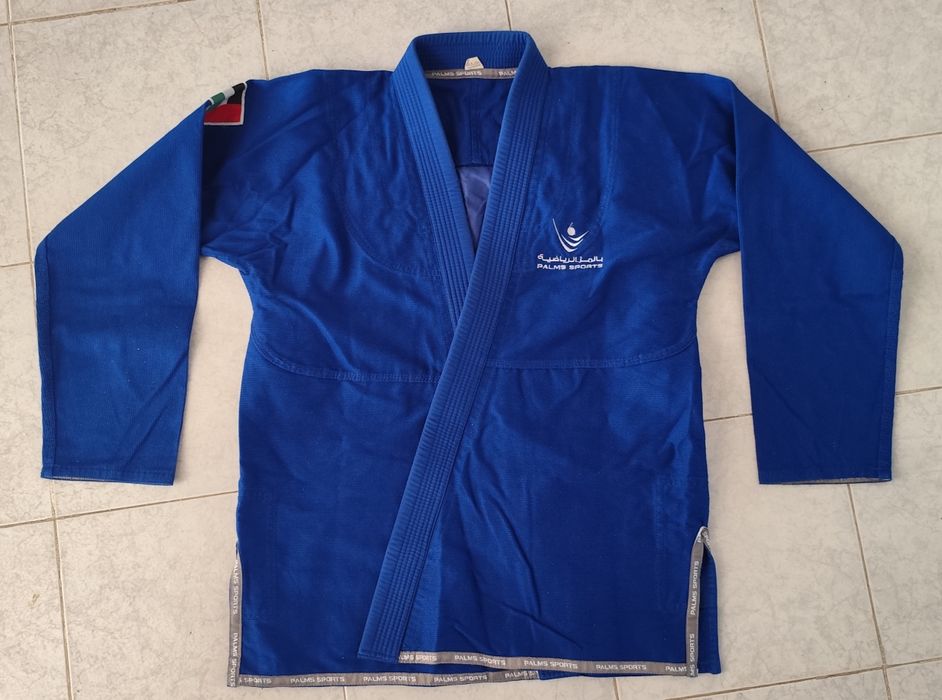 Kimonos Jiu Jitsu em perfeito estado (infantil, A2, A3)