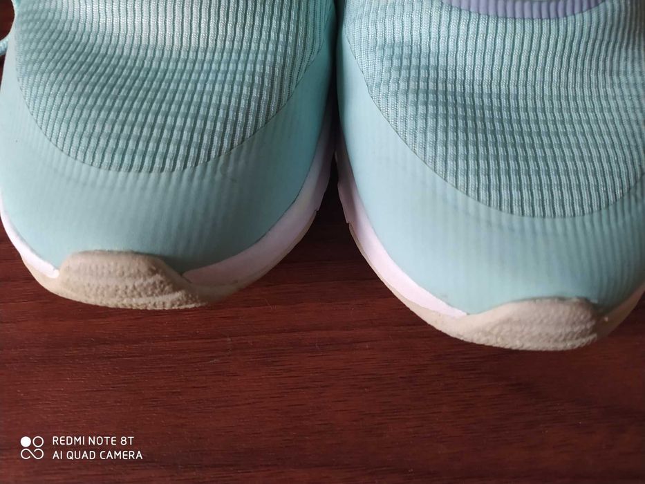 Кросівки Nike 38 39 новий стан