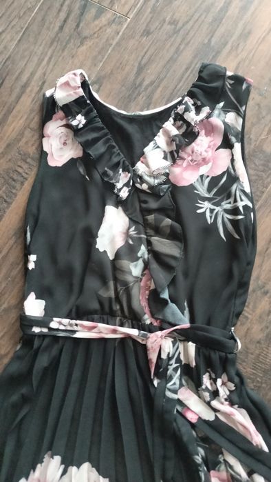 Sukienka z Shein S w kwiaty
