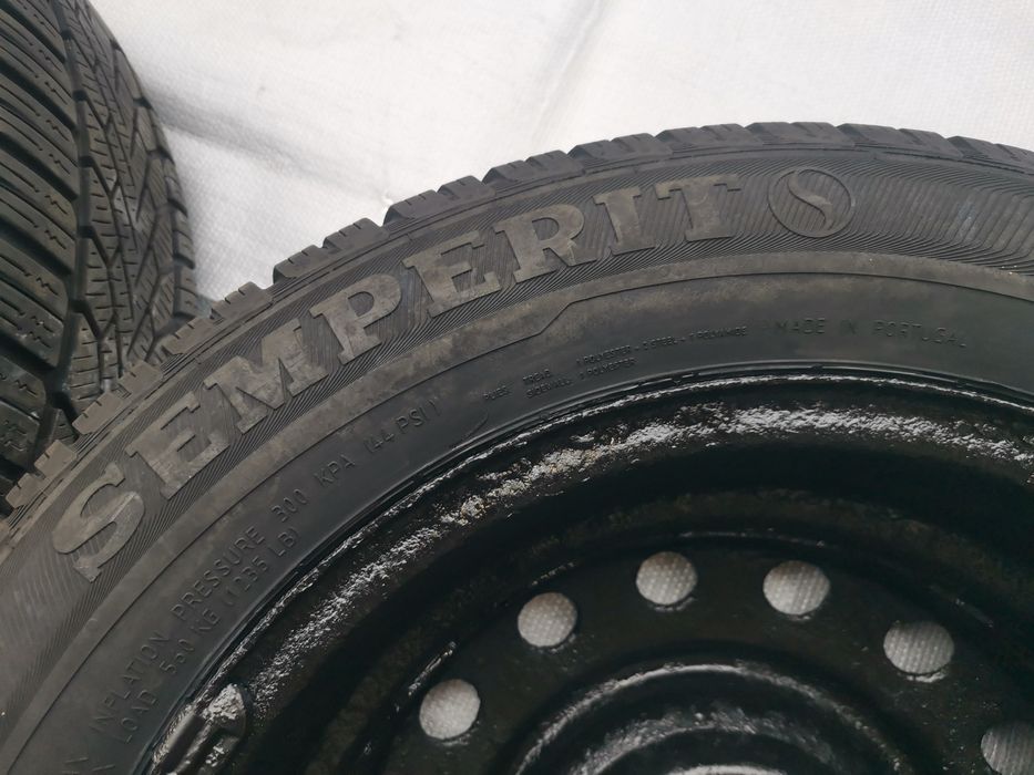 Felgi stalowe z oponami 15 " Toyota Corolla e12